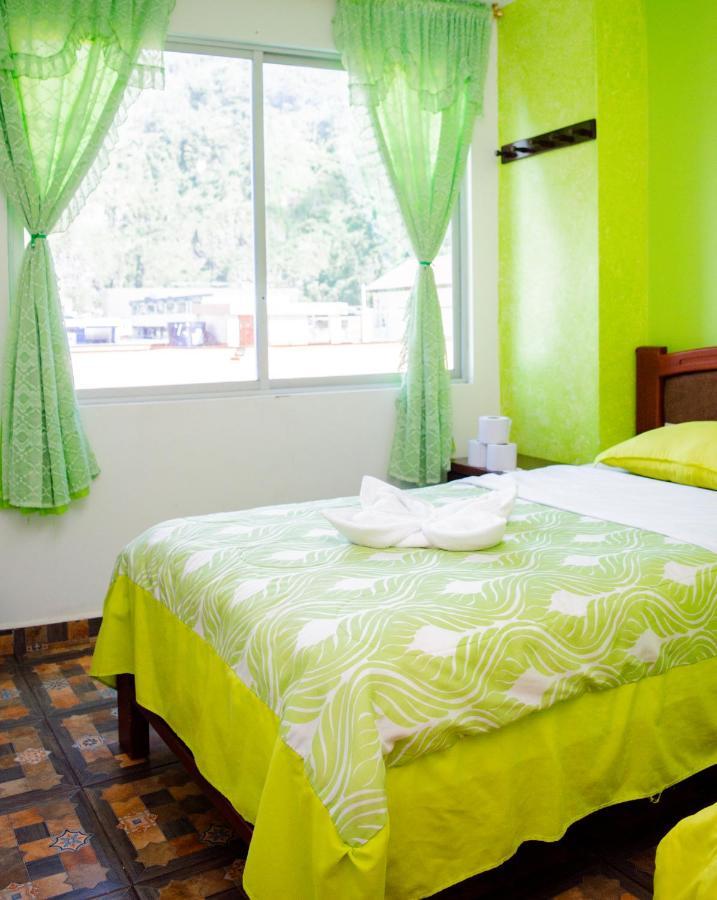 Residencial Amaru Hotel Banos  Exterior photo