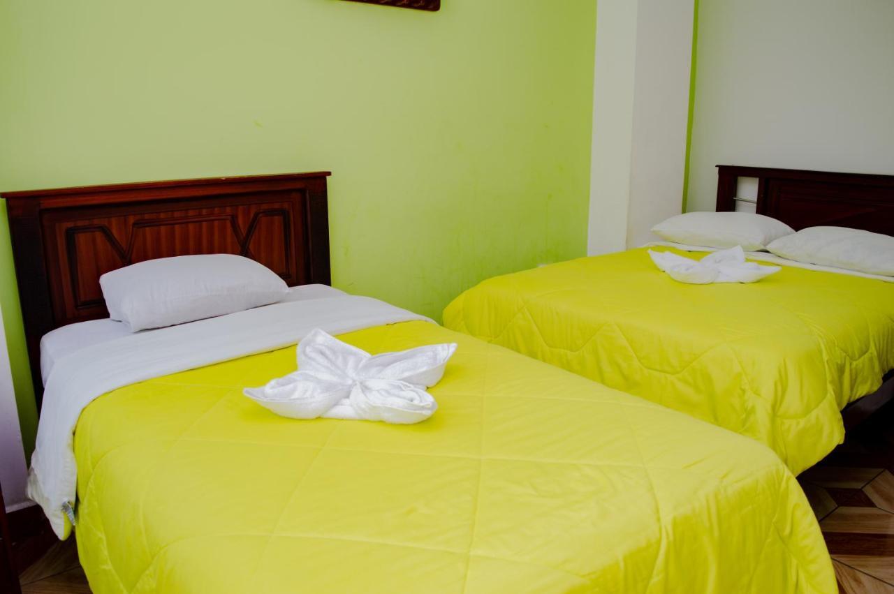 Residencial Amaru Hotel Banos  Exterior photo