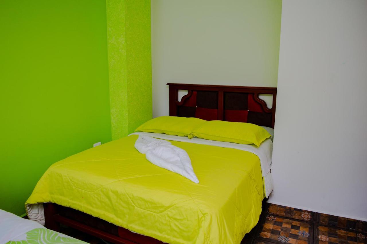 Residencial Amaru Hotel Banos  Exterior photo